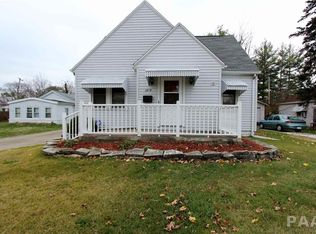 2413 N Elmwood Ave, Peoria, IL