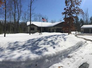 10975 Crystal Shores Dr, Interlochen, MI 49643