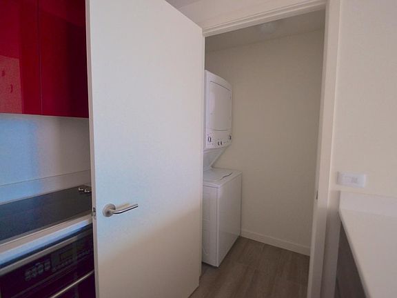 4th image of 1100 S Miami Ave #10