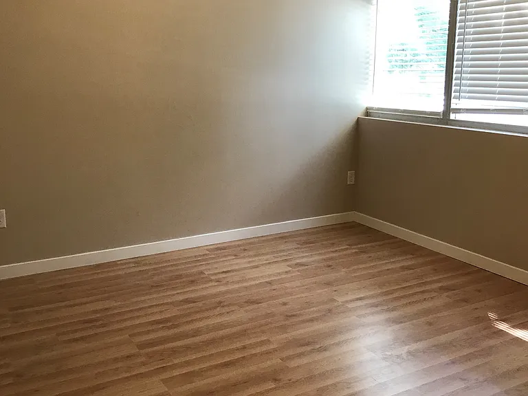 810 4th Ave S #138 — Photo 7