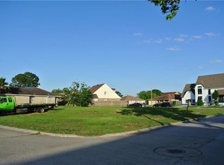 7151 W Renaissance Ct, New Orleans, LA 70128
