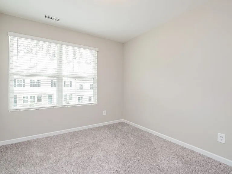542 Landing View Dr — Photo 13