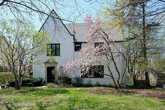 1st image of 1632 Linden Ave