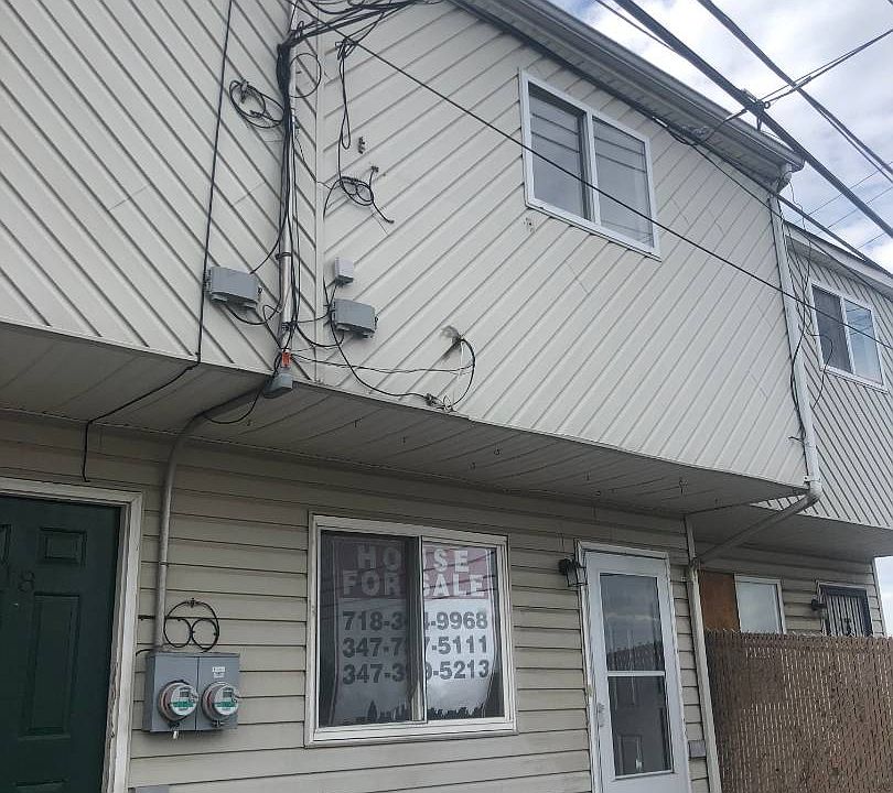 1st image of 16 Betty Ct