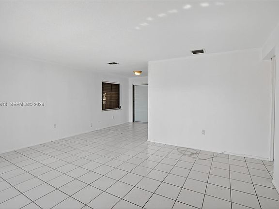 5th image of 6853 NW 26th Ct