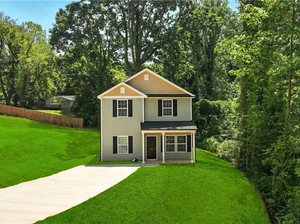 516 McCreary St, Winston Salem, NC 27105