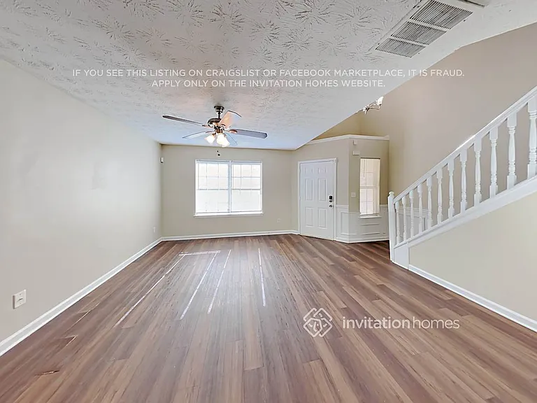 3985 Melanie Woods Dr — Photo 4