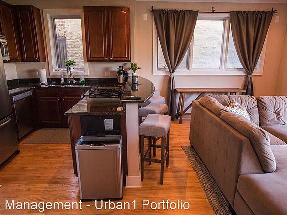 3rd image of 608-12 N May St #608-2