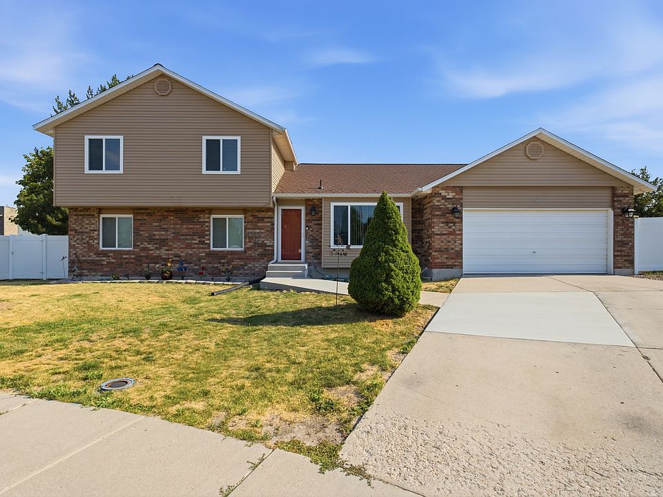 1st image of 3363 W Schorr Cir S