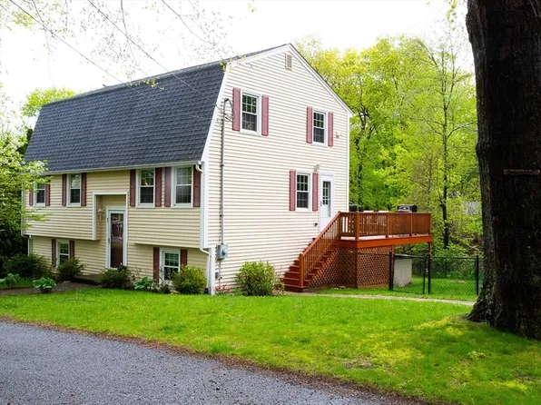 49 Tremont St, Billerica, MA 01821