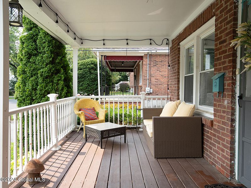 4th image of 51 Rankin Avenue