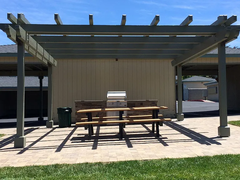 Sea Breeze Apartments for rent in Marina, CA — Photo 27