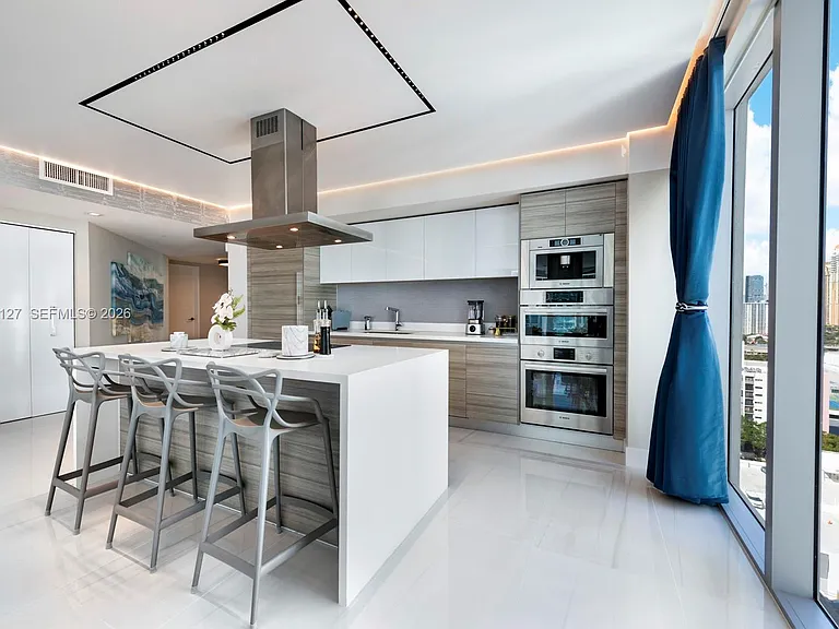 300 Sunny Isles Blvd #4-1702 — Photo 12