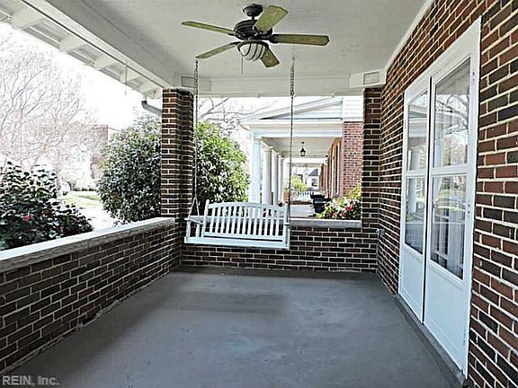 Front porch with swing