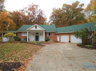 5135 Chaudhary Ln, Swanton, OH 43558
