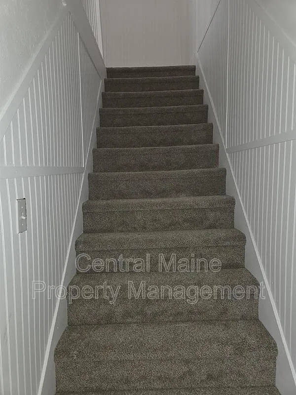 2 bed, 1.0 bath, $1,450 — Photo 2