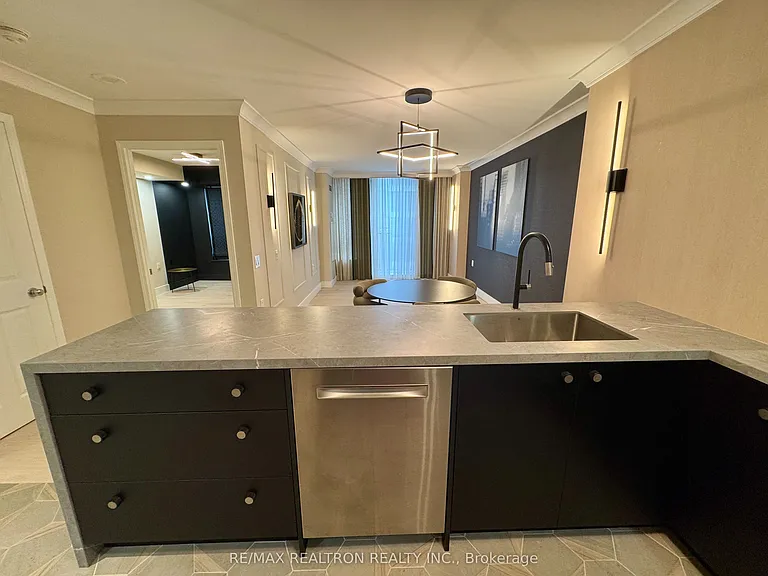 388 Bloor St E #1107 — Photo 14