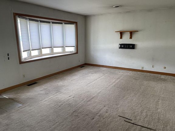 5th image of 16332 S Dan Oconnell Dr