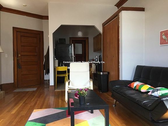 5th image of 849 Beacon St APT 4
