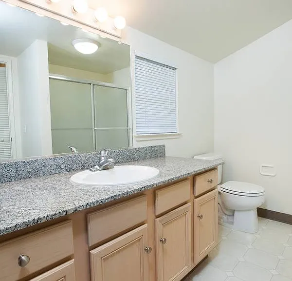 Acorn Court — Photo 10