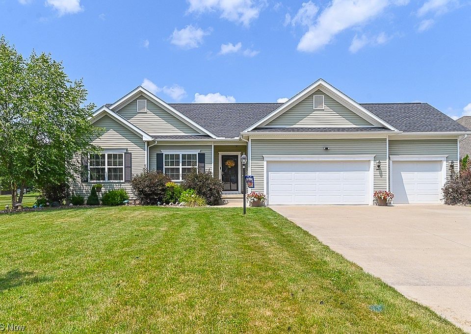 1st image of 6759 River Walk Dr