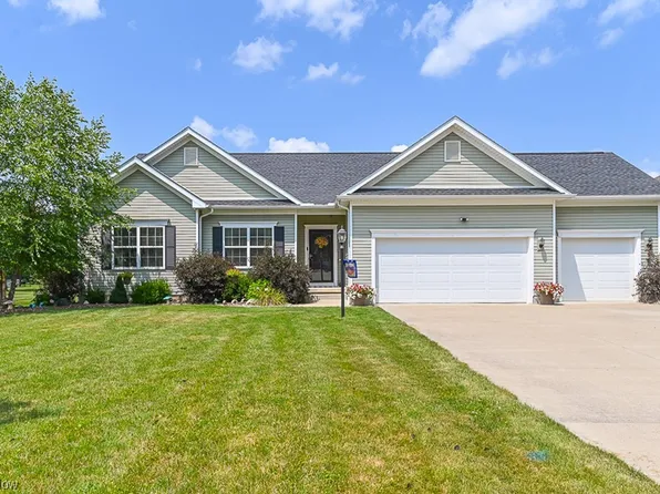 6759 River Walk Dr, Valley City, OH 44280