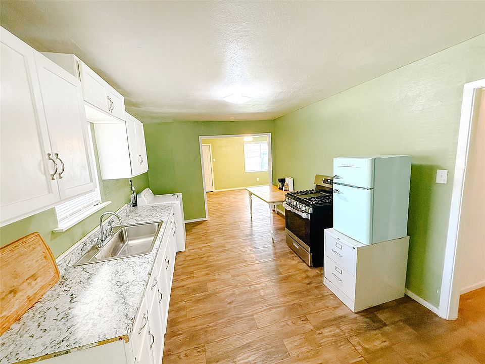 1st image of 713 Dunbar Ave