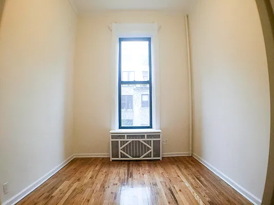 Rented by Francine Realty | media 36