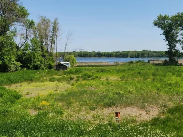 6246 Otter Lake Rd, Saint Paul, MN 55110