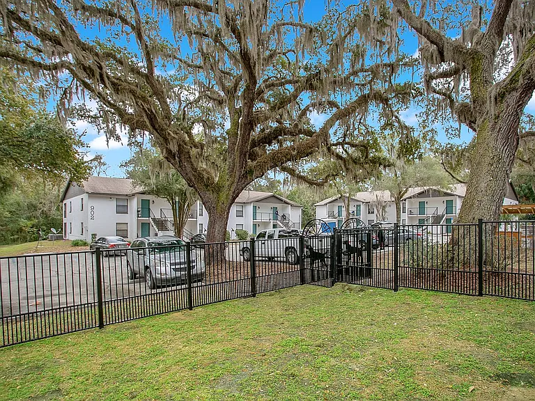 The Rhoads Apartments | 2 Bedroom Apartments in Leesburg, FL — Photo 56