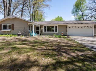 5021 Weatherford Dr, Coloma, MI 49038