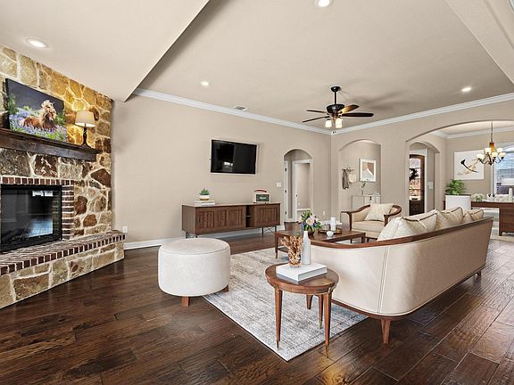 2nd image of 1028 Addison Blvd