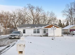 908 S Calhoun St, Aurora, IL 60505