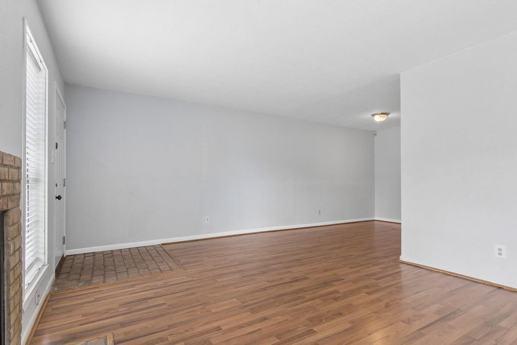 6111 Beverly Hill St #10, Houston, TX - View 6