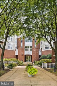 1645 International Dr Unit 306, Mc Lean, VA, 22102