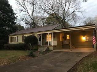 223 S Park Dr, Jackson, MS 39211