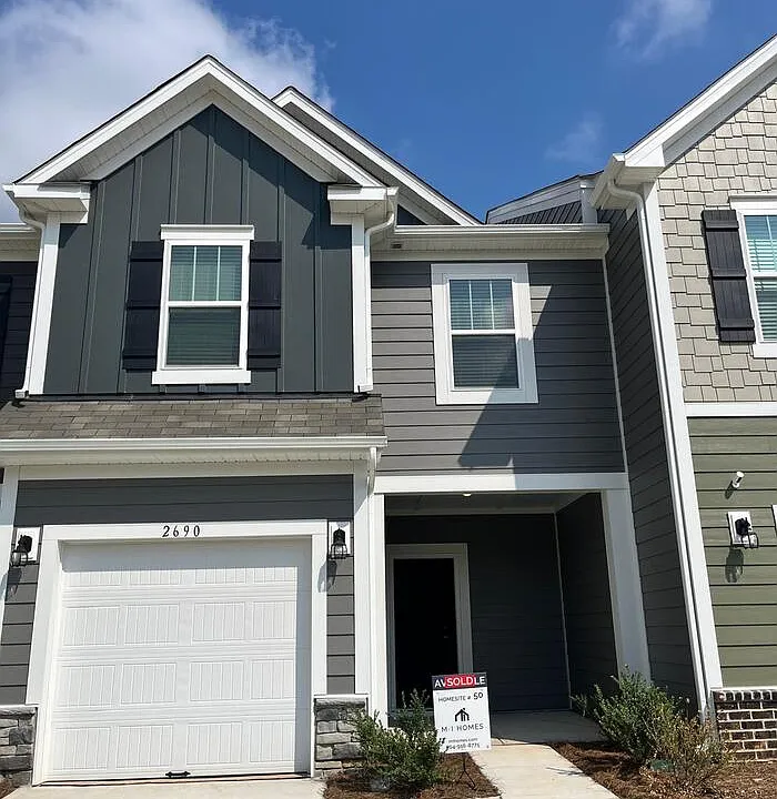 2690 Yeager Dr NW #1