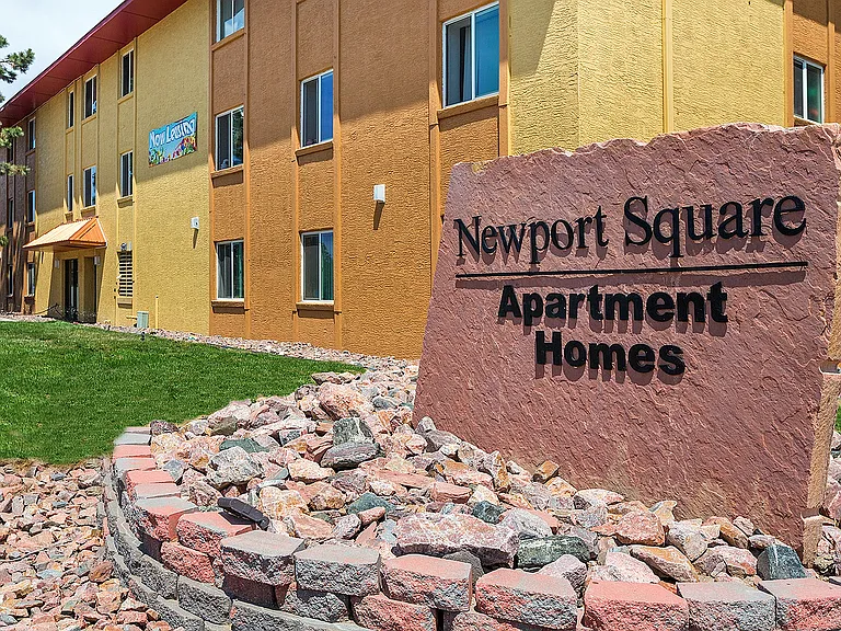 Newport Square_CS_Summer2019_07