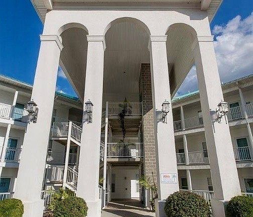 3rd image of 186 Sunset Palms Dr #5F