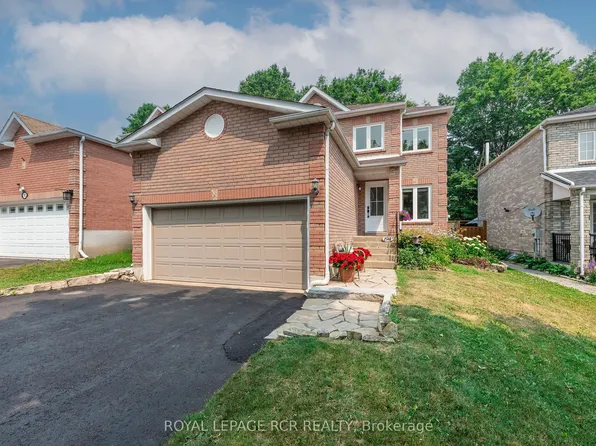 194 Lisa Marie Dr, Orangeville, ON L9W 4P7