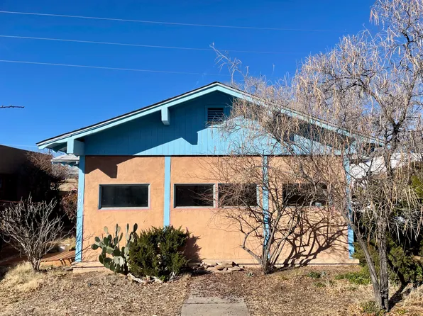 1005 Girard Blvd NE, Albuquerque, NM 87106