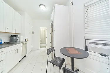 Rented by Living New York