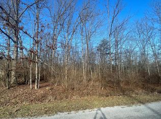1004 Hopi Dr, Crossville, TN 38572