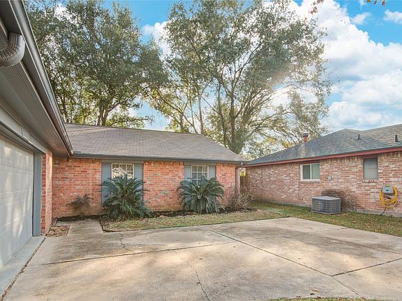 4th image of 6722 Lynngate Dr