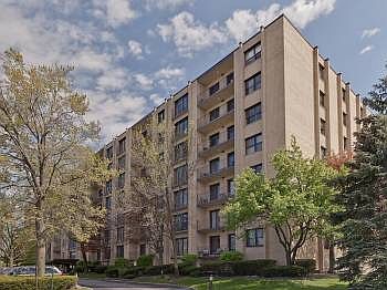 1st image of 4601 W Touhy Ave APT 607