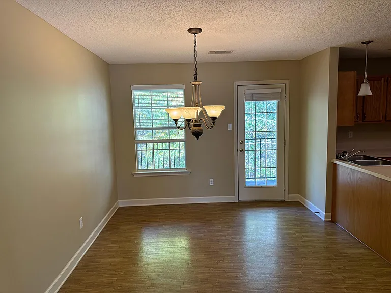 15 Pinnacle Valley Rd — Photo 11