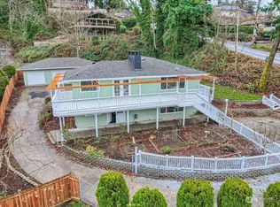 11204 SE 76th St, Newcastle, WA 98056