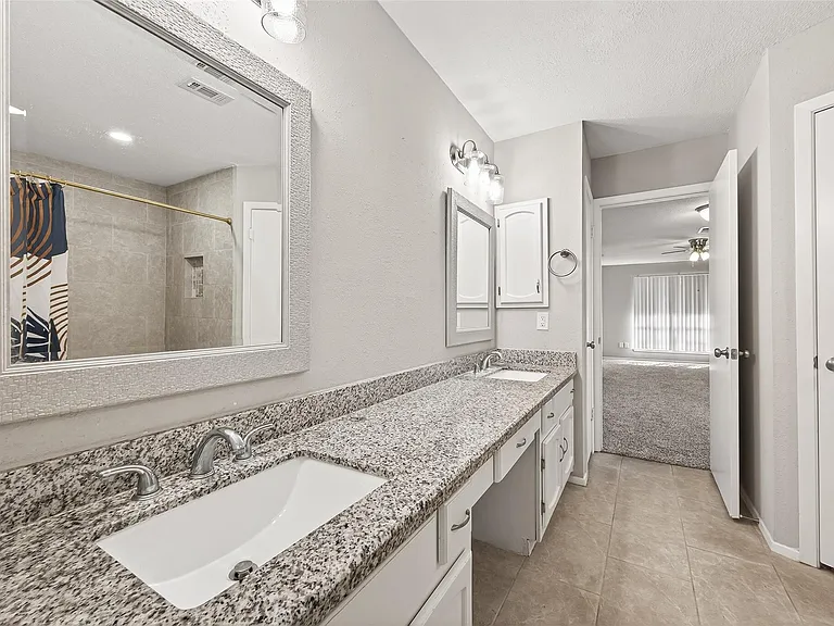 927 Comstock Springs Dr — Photo 15