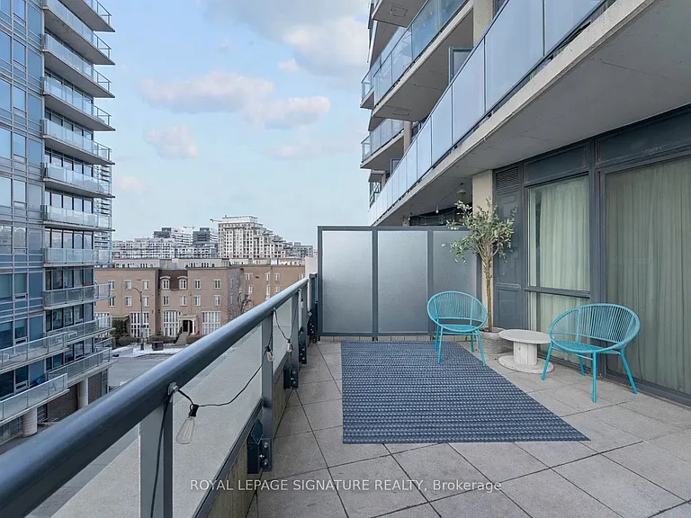51 E Liberty St #517 — Photo 14