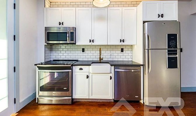 1st image of 19 Brooklyn Ave #3A1